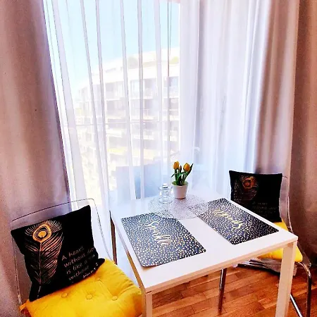 Homecomfort Apartament Adonis Warsaw Exterior photo